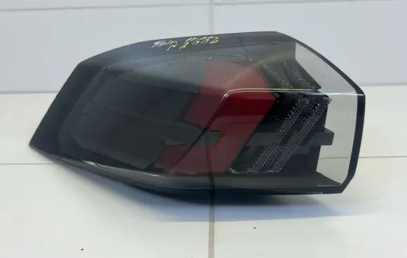 Rear/tail lights