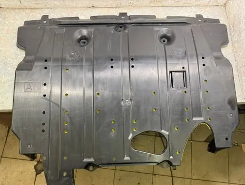 Subaru Outback (BT) Engine splash shield/under tray 56410AN020