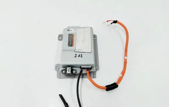 Nissan Qashqai J12 Battery control module 292A60UM1AT