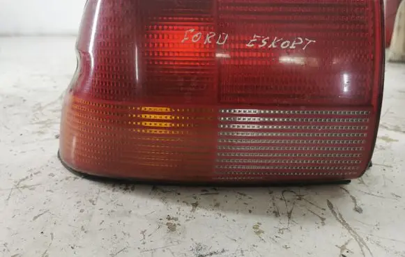 Ford Escort Rear/tail lights