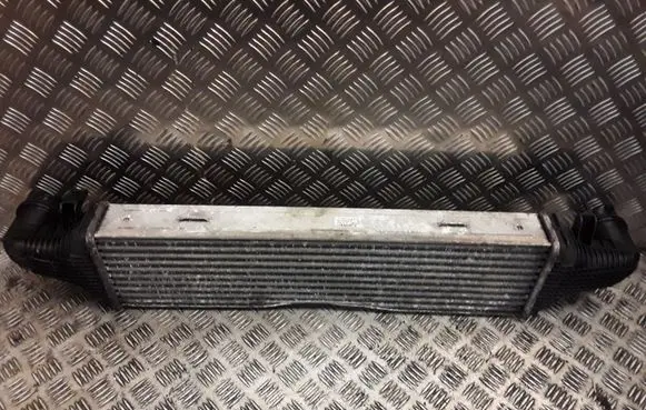 Mercedes-Benz E W212 Intercooler radiator 2045000200 A2045000200