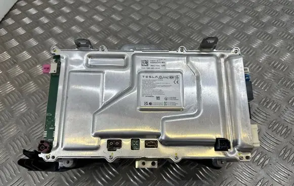 Tesla Model 3 Other control units/modules P168127100G P1681271