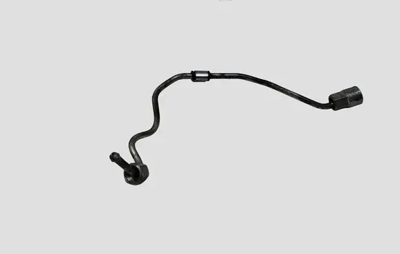 Volvo V40 Fuel injector supply line/pipe