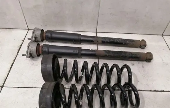 Mercedes-Benz CLS C218 X218 Rear shock absorber with coil spring A2183200730 A2123241304