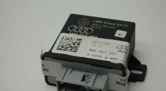 Audi A8 S8 D4 4H Light module LCM 4H0907357