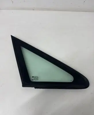 Opel Zafira A Front triangle window/glass DOT36AS2M129 43R007022