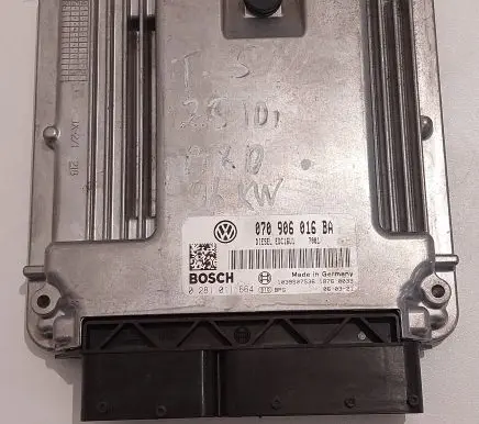 Volkswagen Transporter - Caravelle T5 Engine control unit/module 070906016BA 1039S07536 0281011664