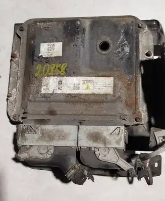 Opel Zafira B Engine control unit/module 55595619