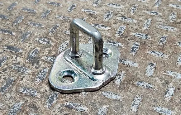 Chrysler Pacifica Trunk lock loop 