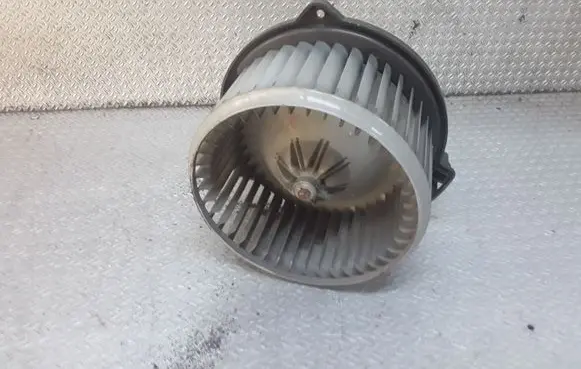 Toyota Corolla Verso AR10 Heater fan/blower 0130101601