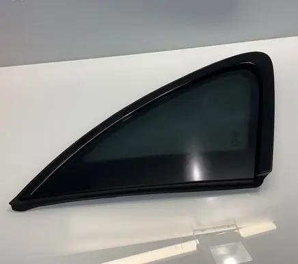 Porsche Macan (95B) Rear side window 95B845297XN