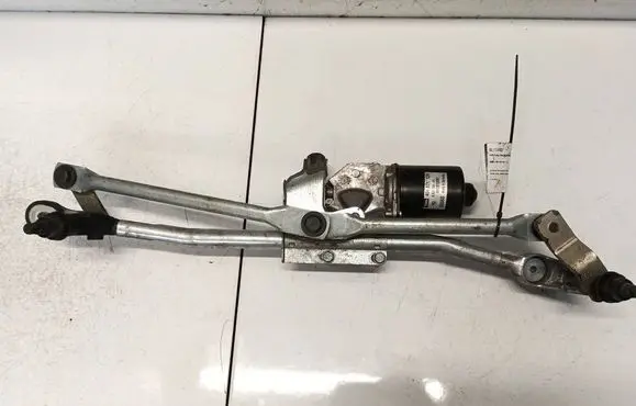 BMW 1 E81 E87 Front wiper linkage and motor 715778906