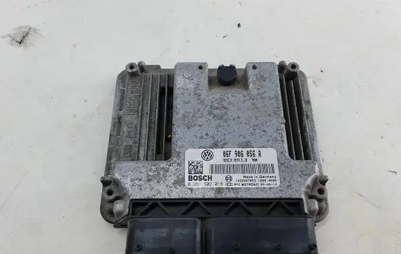 Skoda Octavia Mk2 (1Z) Engine control unit/module ECU 06F906056R