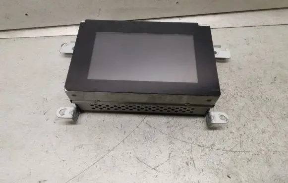 Nissan Primera Screen/display/small screen 28090BA000
