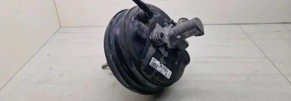 Skoda Superb B5 (3U) Brake booster 8E0612105M