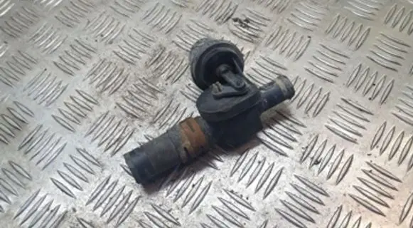 Volkswagen Transporter - Caravelle T4 Engine coolant pipe/hose 701121805