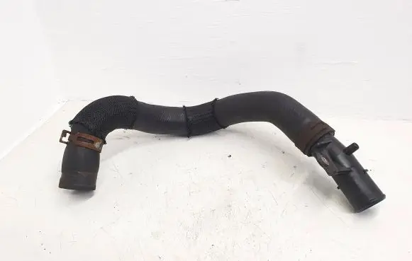 Lexus IS 220D-250-350 Engine coolant pipe/hose