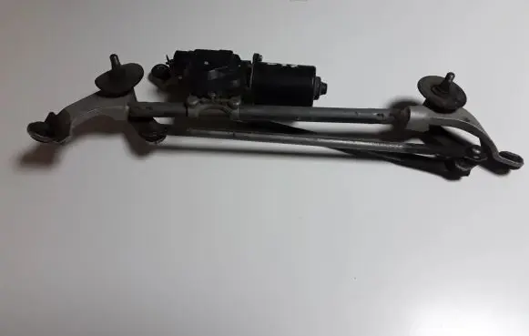 Infiniti G37 Front wiper linkage 28810JK61A
