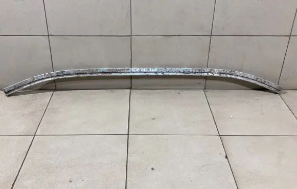 Volvo XC60 Front bumper support beam 30763424