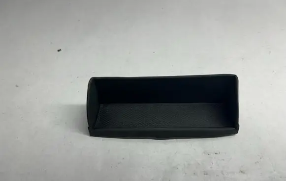 Mercedes-Benz GL X166 Glove box pad A1666830994