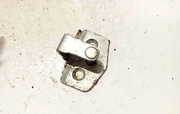 Opel Astra H Front door lock loop/hook striker 