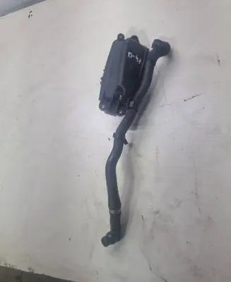 Mercedes-Benz C W204 Vacuum air tank A6510700568 446480601