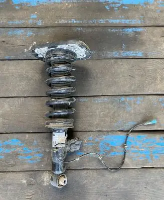 BMW X5 G05 Rear shock absorber/damper 6869025