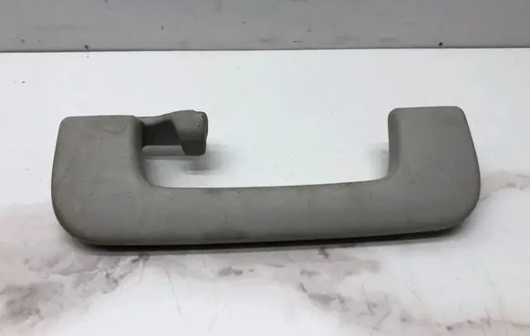 Audi A4 S4 B7 8E 8H Front interior roof grab handle 8E0857607