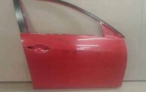 Mazda 3 II Front door