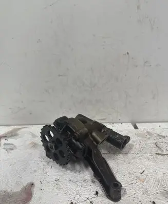 BMW 5 E34 Oil pump 1730070