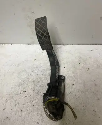 Seat Ibiza III (6L) Accelerator throttle pedal 6Q1721503B 6PV00849501