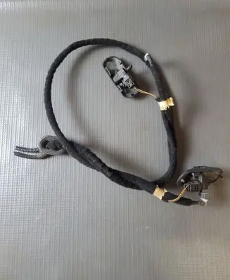 Volkswagen Touareg II Windshield washer spray nozzle 5M0955986C 8e0973202