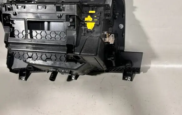 Volkswagen Touareg II Glove box 7P1857114G 7P1857122 7P6857148