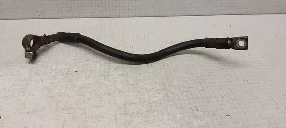 Volkswagen Transporter - Caravelle T5 Positive cable (battery) 