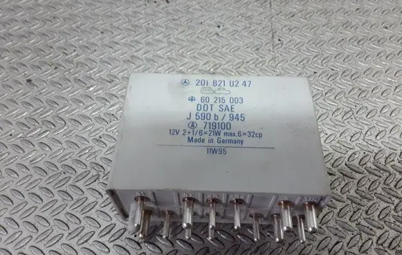 Mercedes-Benz C W202 Other relay 2018210247