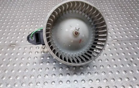 Audi A4 S4 B5 8D Heater fan/blower S27705025 4B1820021B