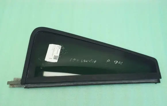 Land Rover Freelander 2 - LR2 Rear vent window glass 6H5229740 6H5229740B
