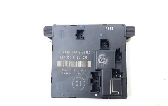 Mercedes-Benz CLS C219 Door control unit/module A2198203526