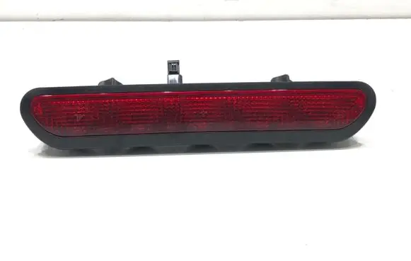 Fiat Tipo Third/center stoplight 