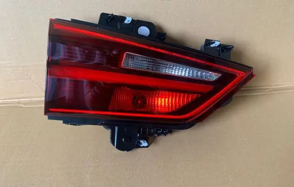 BMW X2 F39 Tailgate rear/tail lights 7420747