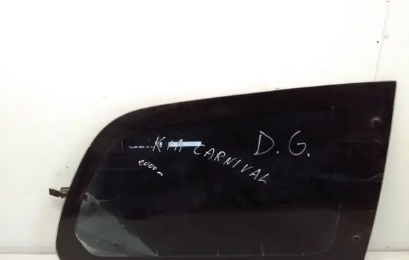 KIA Carnival Rear side window