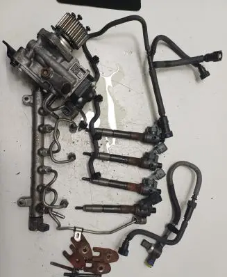 Volvo V40 Cross country Fuel injection system set VEA132360020AA3 VEA132370010CAA