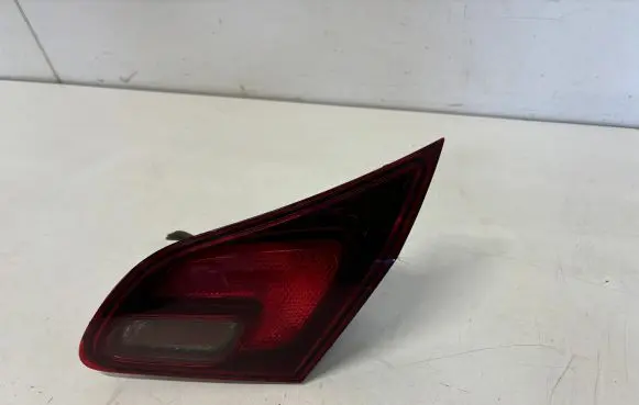Opel Astra J Tailgate rear/tail lights
