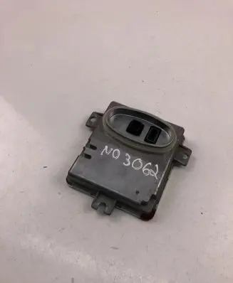 BMW 3 E90 E91 Xenon control unit/module 6948180