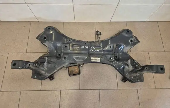 Hyundai ix35 Front subframe 624012Y630