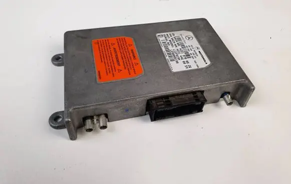 Mercedes-Benz ML W164 Bluetooth control unit module A2218700826 LCUF019M A2214460059