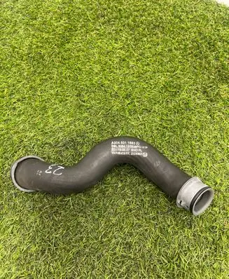 Mercedes-Benz C W204 Engine coolant pipe/hose A2045011682