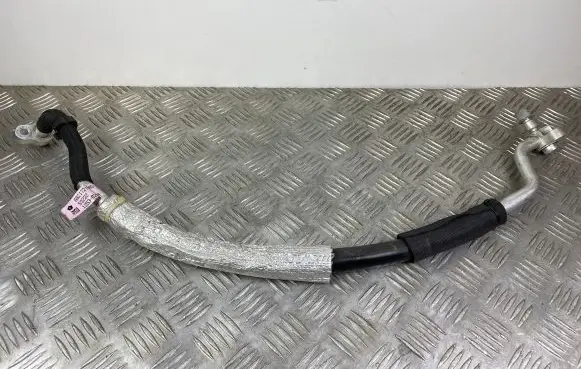 Jeep Grand Cherokee Air conditioning (A/C) pipe/hose 68217218AD