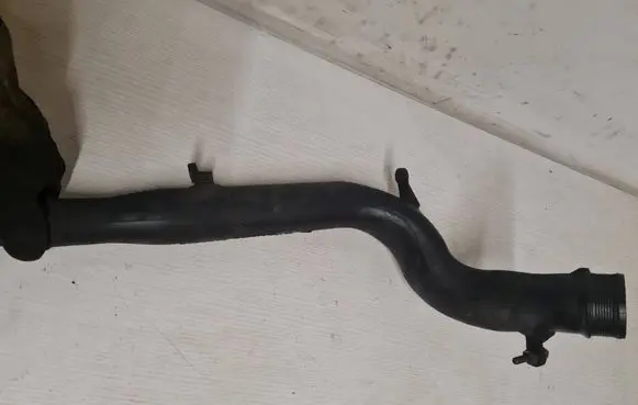 Volvo V70 Intercooler hose/pipe 30647918
