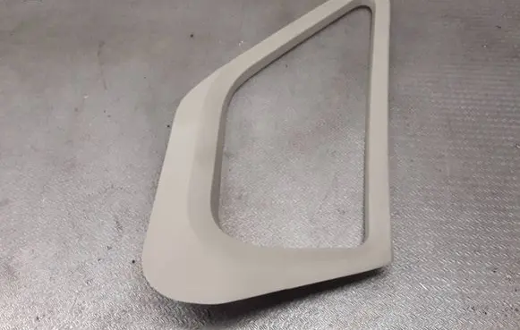 Fiat Ducato Front door glass trim molding 1308564070
